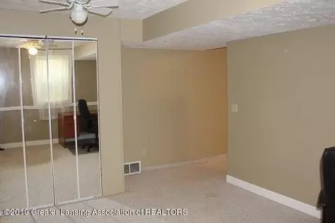 1957 Wilder St, Haslett, MI 48840 photo 21