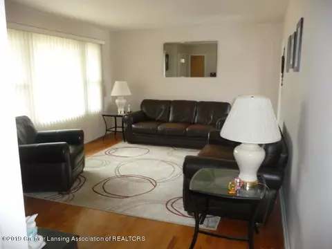 4927 Devonshire Ave, Lansing, MI 48910 photo 6
