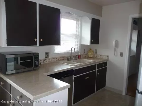 4927 Devonshire Ave, Lansing, MI 48910 photo 18
