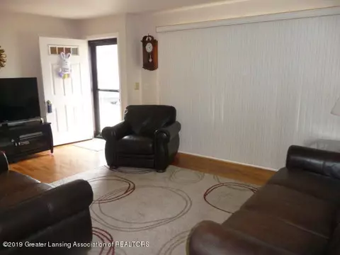 4927 Devonshire Ave, Lansing, MI 48910 photo 8