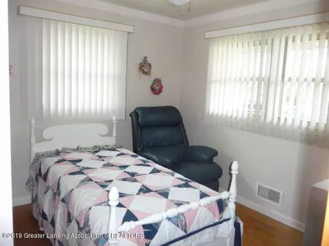 4927 Devonshire Ave, Lansing, MI 48910 photo 12