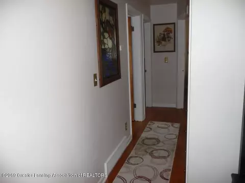 4927 Devonshire Ave, Lansing, MI 48910 photo 9