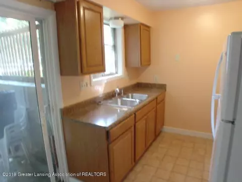 1894 Phillips Ave, Holt, MI 48842 photo 19