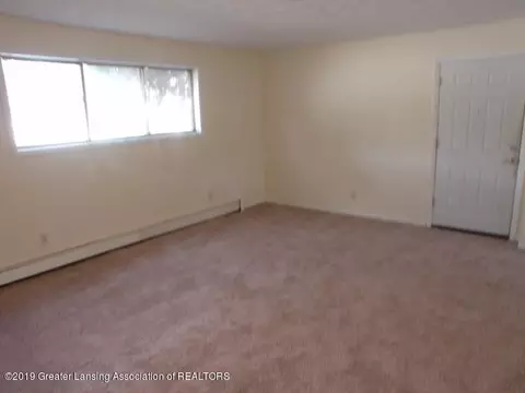 1894 Phillips Ave, Holt, MI 48842 photo 16