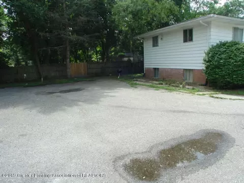 1894 Phillips Ave, Holt, MI 48842 photo 9