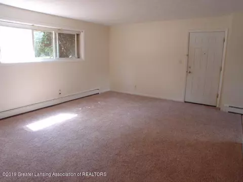 1900 Phillips Ave, Holt, MI 48842 photo 16