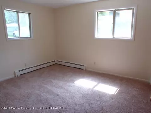1900 Phillips Ave, Holt, MI 48842 photo 22