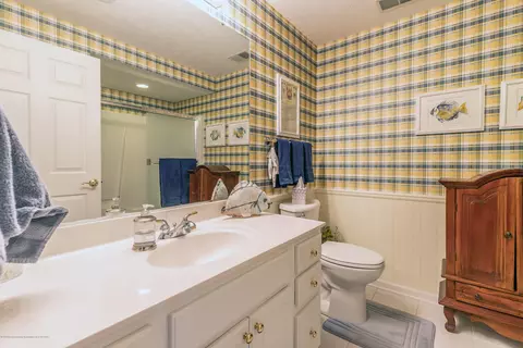 15053 Classic Dr, Bath, MI 48808 photo 20