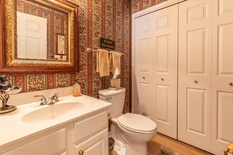 15053 Classic Dr, Bath, MI 48808 photo 17