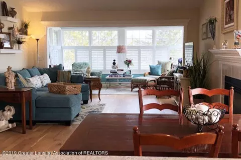 15053 Classic Dr, Bath, MI 48808 photo 8
