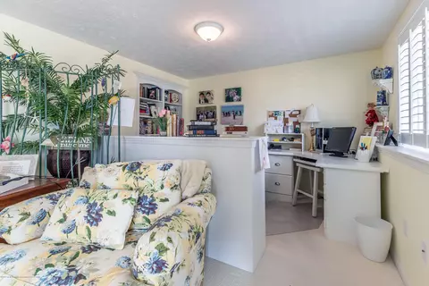 15053 Classic Dr, Bath, MI 48808 photo 25