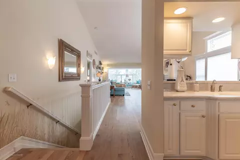 15053 Classic Dr, Bath, MI 48808 photo 6
