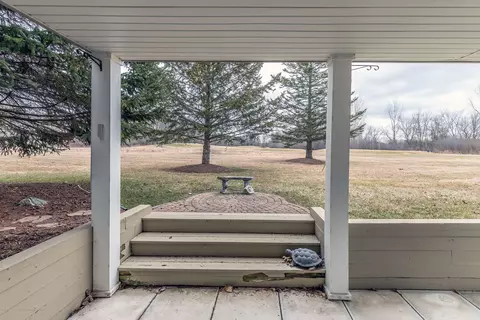 15053 Classic Dr, Bath, MI 48808 photo 36