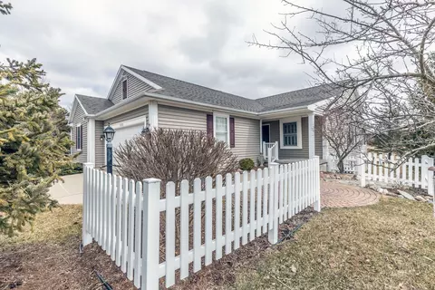 15053 Classic Dr, Bath, MI 48808 photo 34