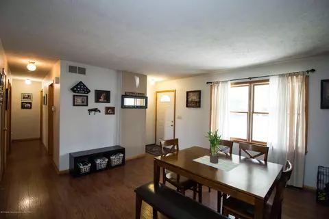 220 Corbin St, Mason, MI 48854 photo 3