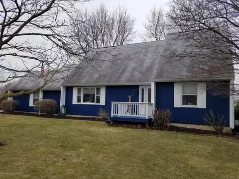 1725 Eifert Rd, Holt, MI 48842 photo 1