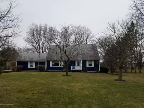 1725 Eifert Rd, Holt, MI 48842 photo 3