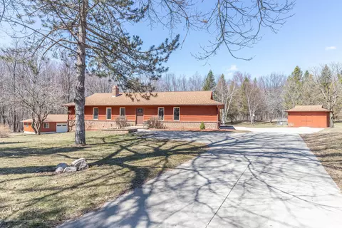 1450 W Stoll Rd, Dewitt, MI 48820 photo 1
