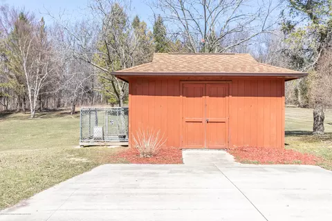 1450 W Stoll Rd, Dewitt, MI 48820 photo 35