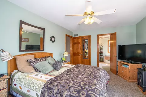 11701 S Wacousta Rd, Eagle, MI 48822 photo 19