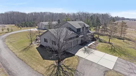 11701 S Wacousta Rd, Eagle, MI 48822 photo 35
