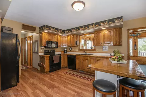 11701 S Wacousta Rd, Eagle, MI 48822 photo 5
