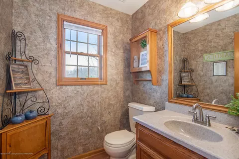 11701 S Wacousta Rd, Eagle, MI 48822 photo 14