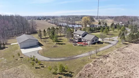 11701 S Wacousta Rd, Eagle, MI 48822 photo 36