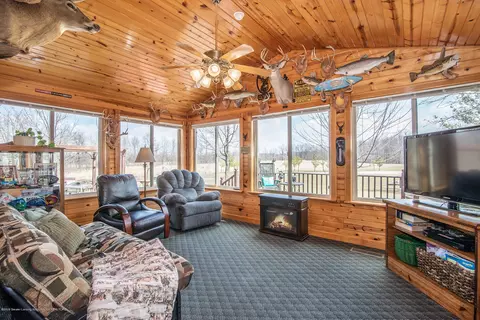 11701 S Wacousta Rd, Eagle, MI 48822 photo 10