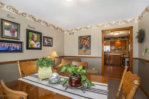 11701 S Wacousta Rd, Eagle, MI 48822 photo 3