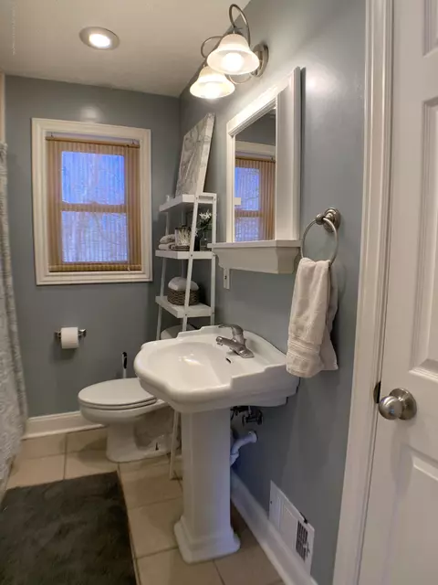 1794 Michael St, Haslett, MI 48840 photo 17