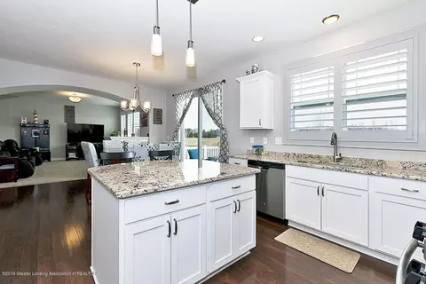 4250 Lavender Ln, Dewitt, MI 48820 photo 8