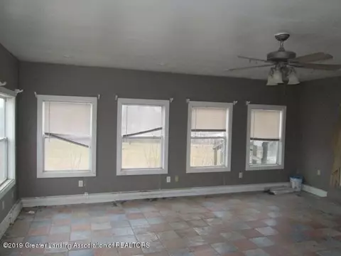 9299 Braden Rd, Haslett, MI 48840 photo 2