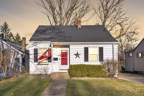 2209 Alpha St, Lansing, MI 48910 photo 1