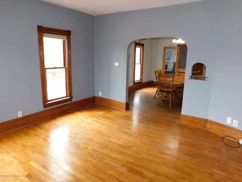 329 E Cherry St, Mason, MI 48854 photo 11