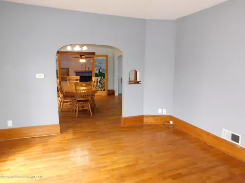 329 E Cherry St, Mason, MI 48854 photo 14