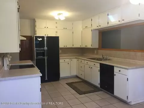 1875 Phillips Ave, Holt, MI 48842 photo 5