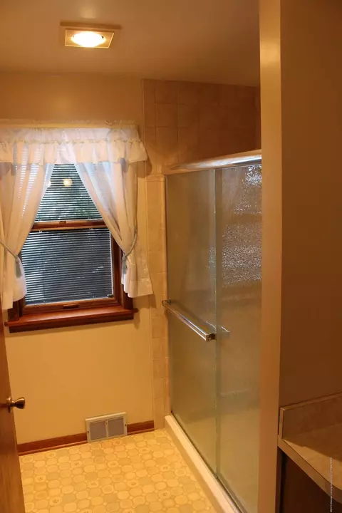 436 N Maple St, Fowler, MI 48835 photo 12