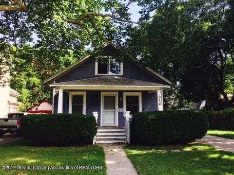 910 W Willow St, Lansing, MI 48915 photo 1