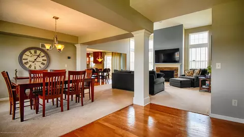 409 Snapdragon Ln, Dewitt, MI 48820 photo 4