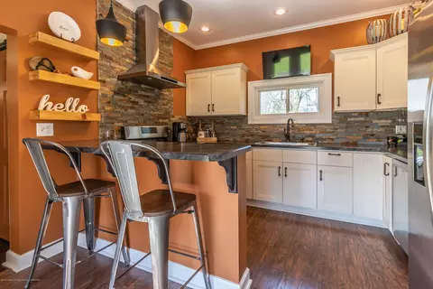 606 S Maple Ave, Maple Rapids, MI 48853 photo 10