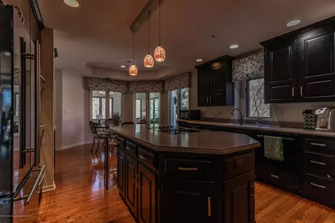 306 W Spring Meadows Ln, Dewitt, MI 48820 photo 9
