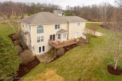 12572 Doe Pass Ln, Perry, MI 48872 photo 3