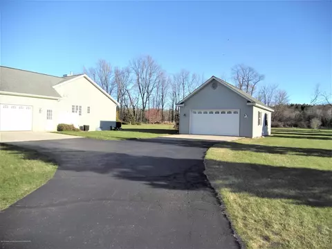 11222 Risner Ln, Eaton Rapids, MI 48827 photo 96