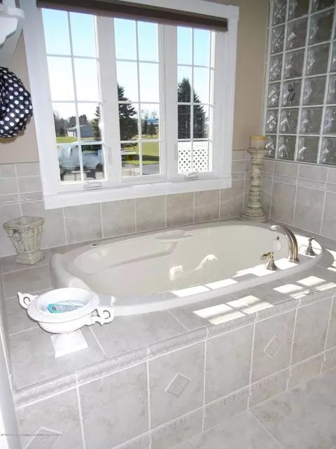 11222 Risner Ln, Eaton Rapids, MI 48827 photo 43