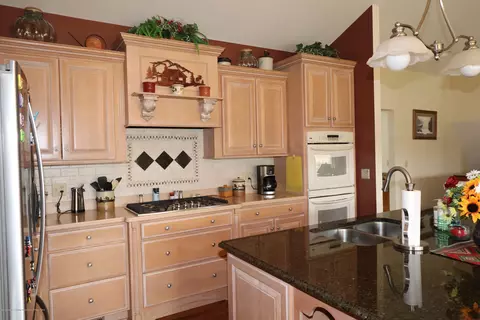 12658 Watson Rd, Bath, MI 48808 photo 10