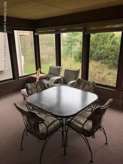 706 Larchmont St, Dewitt, MI 48820 photo 7