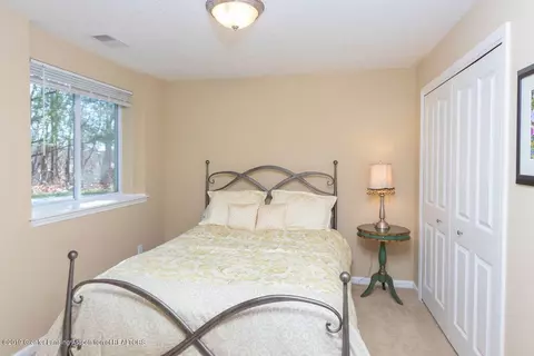5202 Twinging Dr, Okemos, MI 48864 photo 31