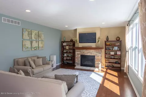5202 Twinging Dr, Okemos, MI 48864 photo 20