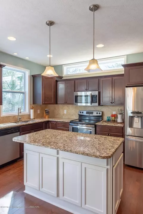 5202 Twinging Dr, Okemos, MI 48864 photo 16